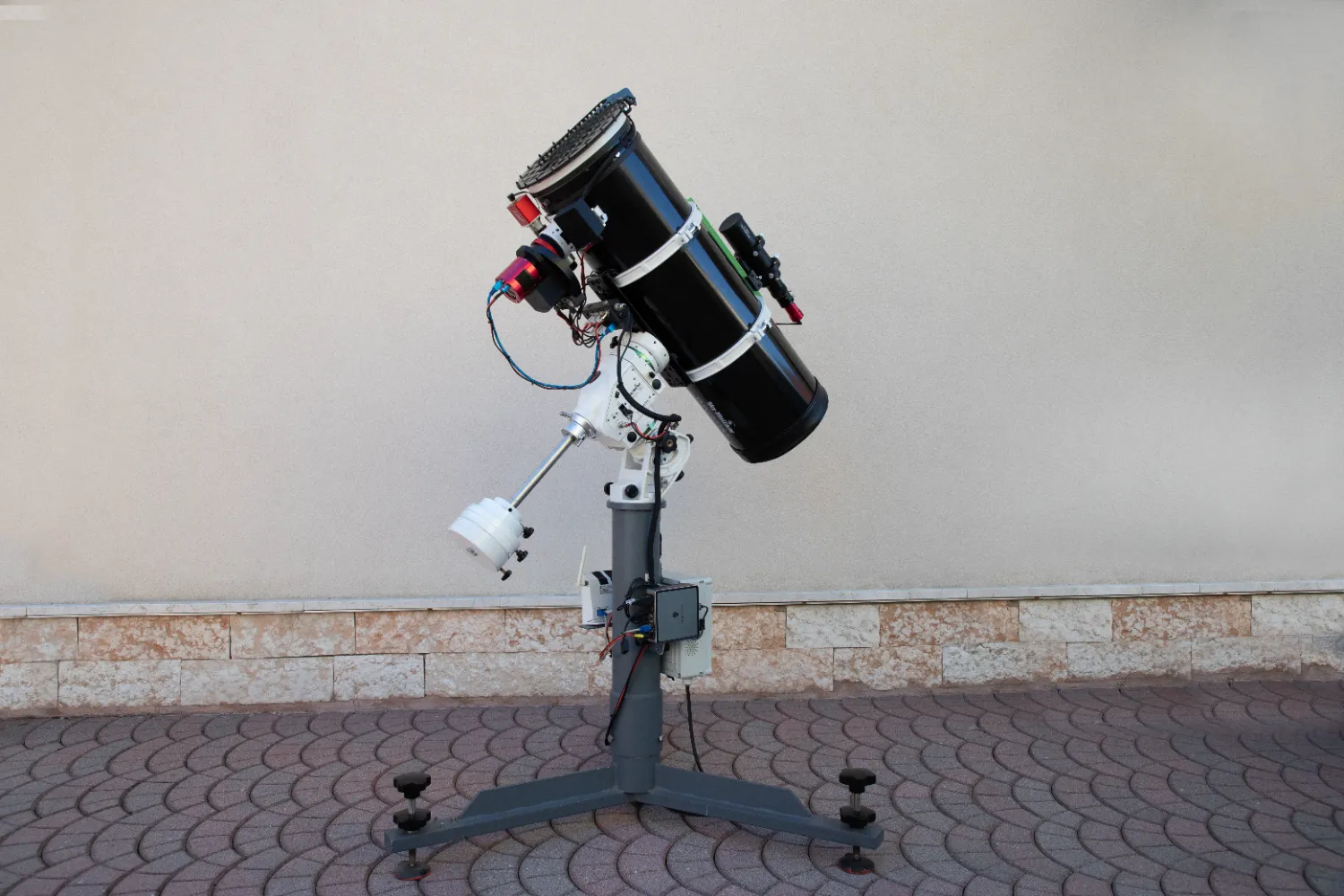 Newton 250/1000
